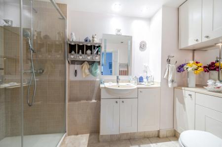 1359007-13-68dbee...