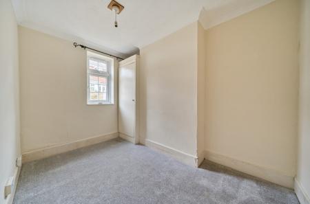 1361540-3-68de771...