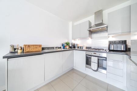 1364883-14-68e647...