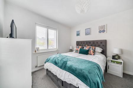 1364883-6-68e6478...