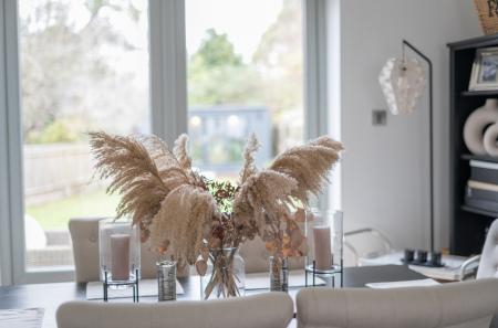 1376684-8-69132ca...