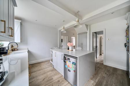 1376684-14-69132d...