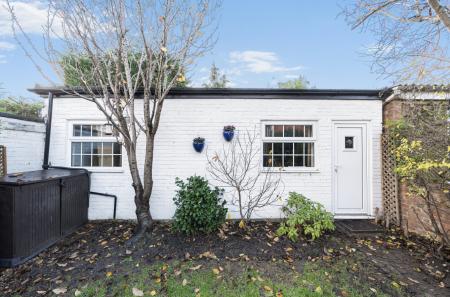 1386147-3-692ef28...