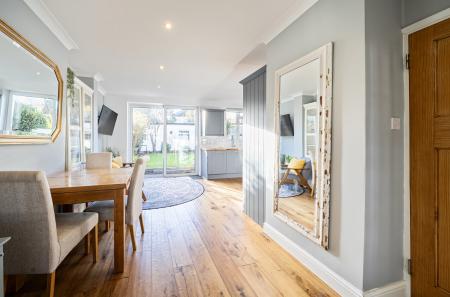 1386147-10-692ef4...