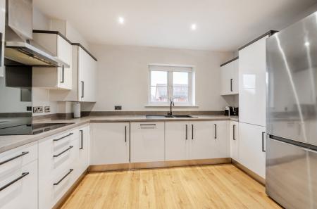 1388266-14-694022...