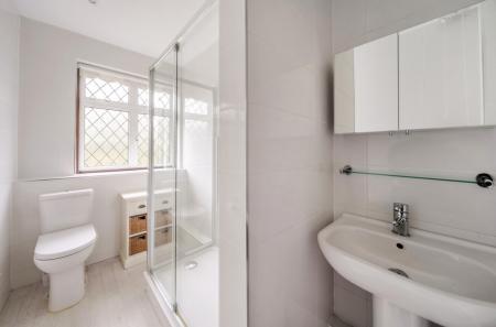 1386746-14-6943f3...