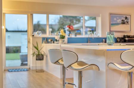 1399904-26-69692b...