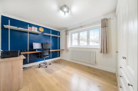 1400938-26-69711f...