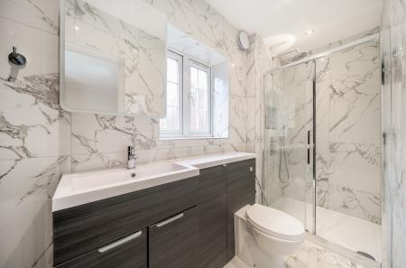 1400938-22-697120...