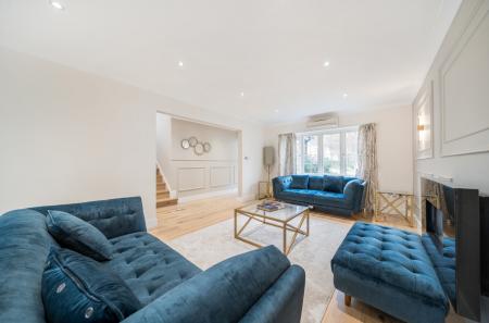 1400938-11-69711f...