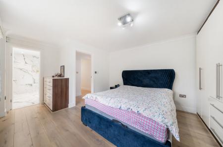 1400938-4-69711f5...