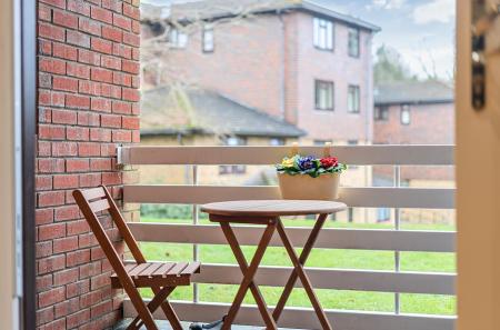 1401564-17-69724c...