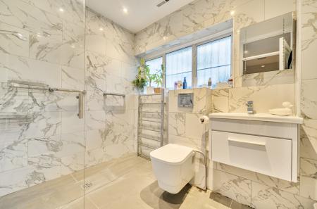 1401966-11-6978c8...