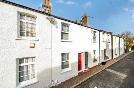 1403771-18-697b6b...