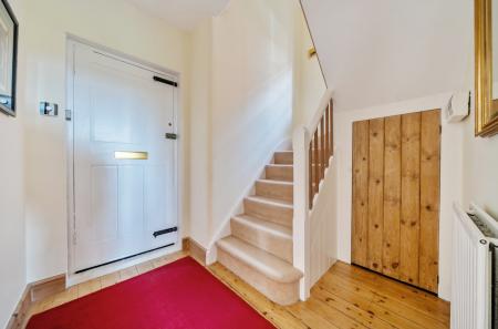 1405082-18-697ce4...