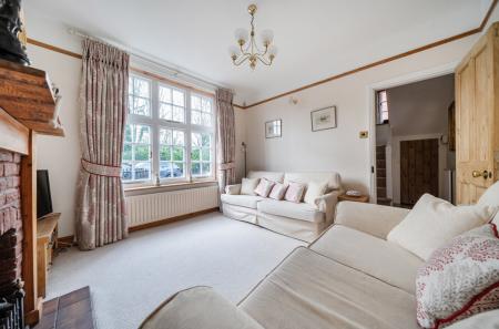 1405082-16-697ce4...