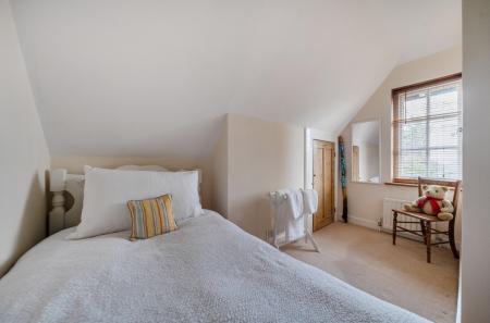 1405082-14-697ce4...