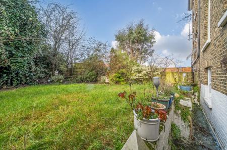 1403787-15-697c9a...