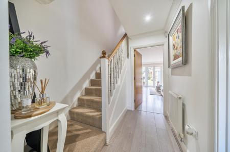 1403957-12-697caf...