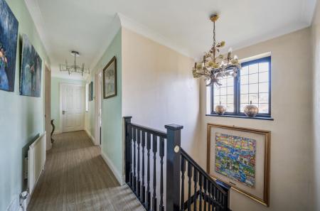 1404353-3-697b75c...