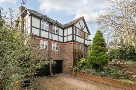 1404353-28-697b77...