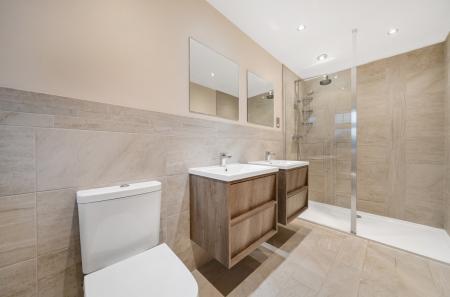 1409844-8-6984ef0...