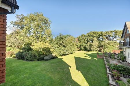 1353184-26-68c92b...