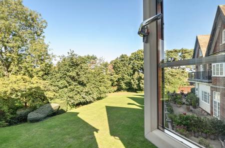 1353184-25-68c92b...