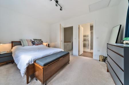 32-681c8d405faa5-...