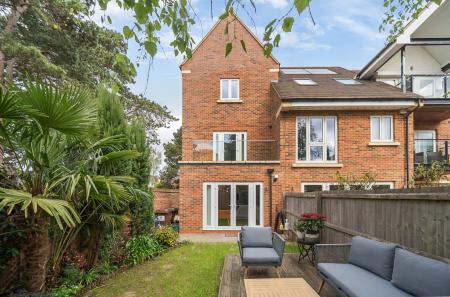 4-681c8bc97ef60-1...