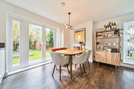 11-681c8c31c648f-...