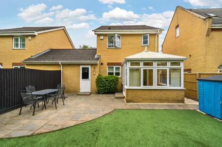 4-681b9c0969335-1...