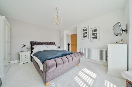 1296488-24-682e01...