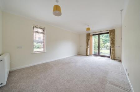 1301849-16-6835e9...