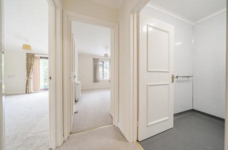 1301849-21-6835eb...