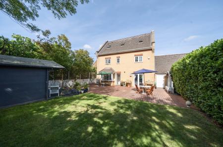 1306328-4-6852bf5...