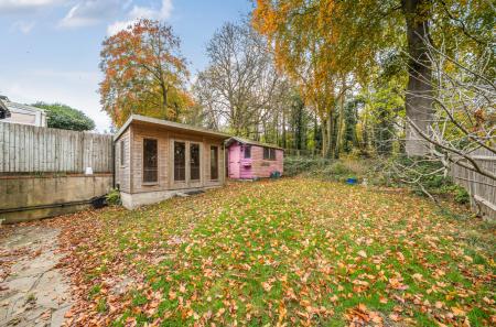 1376628-22-690b4d...