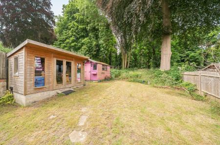 1305227-9-68553cf...