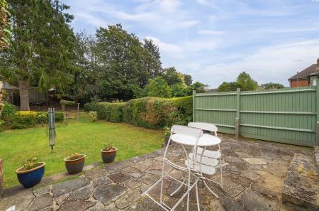 1336653-11-689cb5...