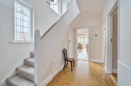 1348813-1-68bed43...