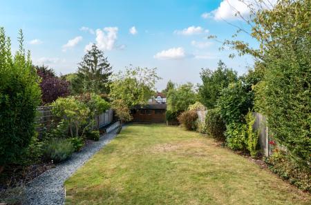 1348813-12-68bed6...