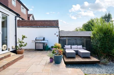 1348813-14-68bed6...