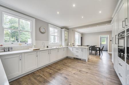 1342770-24-68ae23...