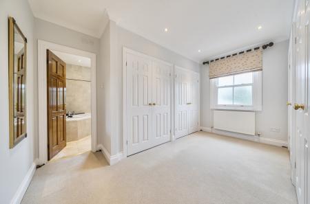 1342770-21-68ae24...