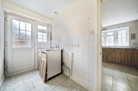 1357697-5-68ceafd...