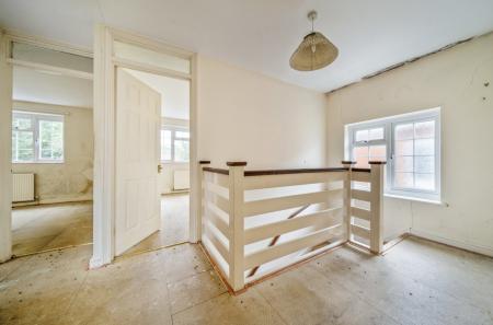 1357697-12-68ceb0...