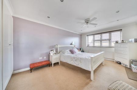 1358875-5-68d47a9...