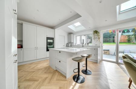 1359458-12-68df7e...