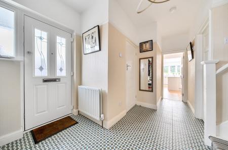 1359458-6-68df7dc...