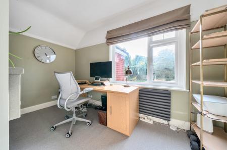 1359458-18-68df7e...